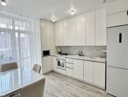 Продается 1-комнатная квартира Берберовская ул, 38.3  м&sup2;, 6700000 рублей