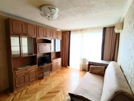 Продается 2-комнатная квартира 11-я линия ул, 45.7  м², 5550000 рублей