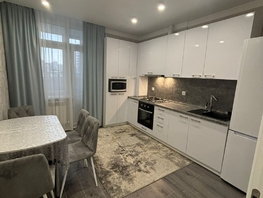 Продается 1-комнатная квартира Берберовская ул, 40 м², 6500000 рублей