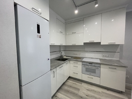 Продается 2-комнатная квартира Тружеников ул, 55 м², 7500000 рублей