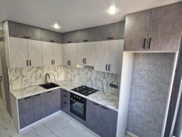 Продается 2-комнатная квартира Таганрогская ул, 54 м², 5000000 рублей