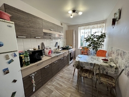 Продается 3-комнатная квартира Дзержинского ул, 62.9 м², 6500000 рублей