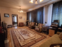 Продается Дом Солидарности ул, 180 м², участок 9 сот., 18000000 рублей