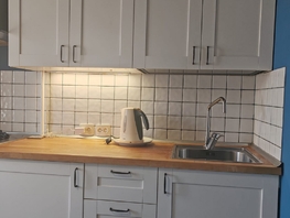 Продается 2-комнатная квартира Комарова б-р, 51.1  м², 6650000 рублей