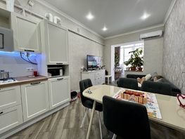 Продается 2-комнатная квартира Строителей ул, 67 м², 9400000 рублей