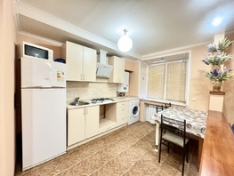 Продается 1-комнатная квартира 40-летия Победы пр-кт, 36.4 м², 4100000 рублей