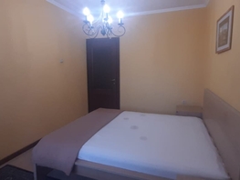 Продается 2-комнатная квартира Комарова б-р, 51.1 м², 6300000 рублей