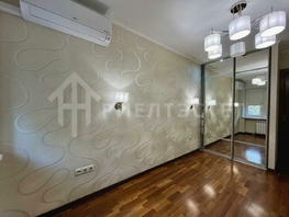 Продается 3-комнатная квартира Стачки пр-кт, 63  м², 6900000 рублей