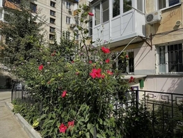 Продается 2-комнатная квартира Украинская ул, 46  м&sup2;, 9300000 рублей